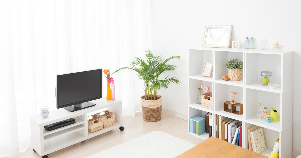 盗聴器の種類と仕掛けられる場所は？見つけ方や盗聴対策を解説