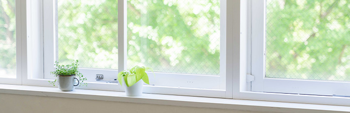 室内面格子の防犯効果は？トイレや浴室の窓からの侵入を防ぐ方法