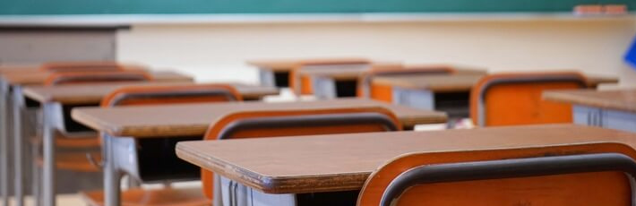 引っ越しに伴う転校手続きはいつまでにする?小学校・中学校・高等学校の手続きの流れや準備について