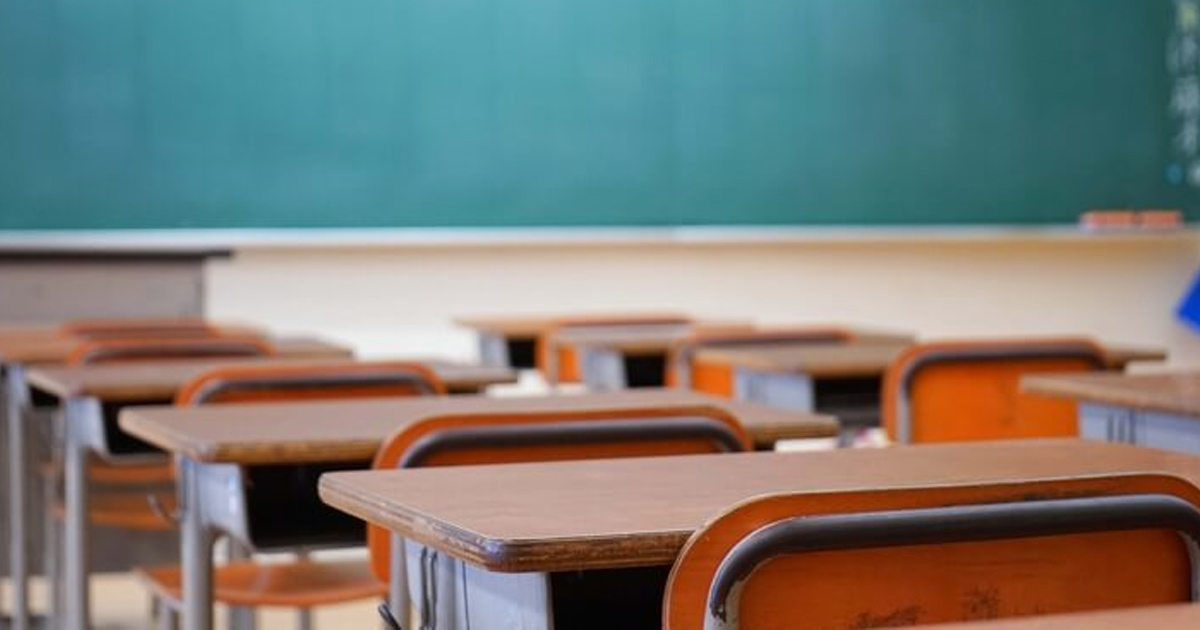 引っ越しに伴う転校手続きはいつまでにする?小学校・中学校・高等学校の手続きの流れや準備について