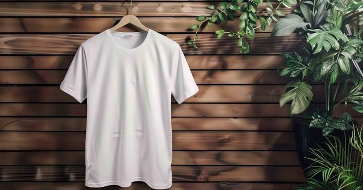 白Tシャツの黄ばみ・汚れの落とし方は?漂白剤や重曹を使う時の注意点も解説