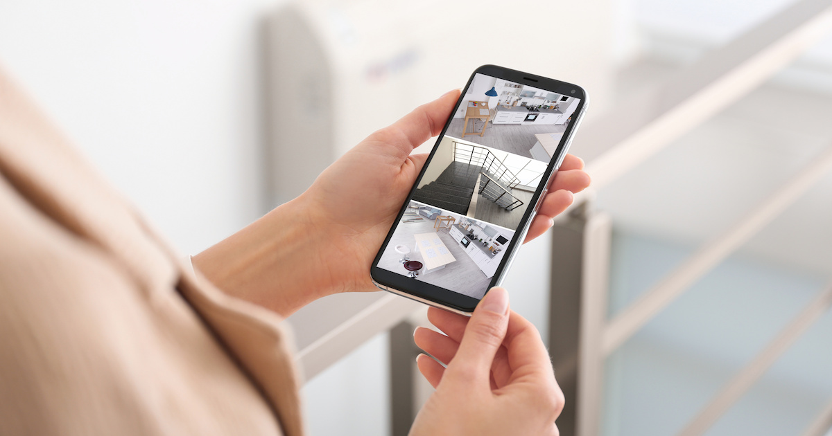 スマホを防犯カメラにする方法は？スマホで代用する注意点とリスクを解説