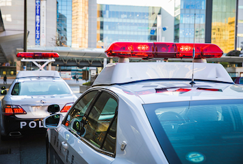 警察車両