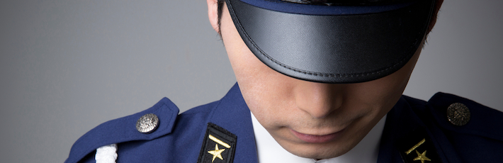 偽の警察官