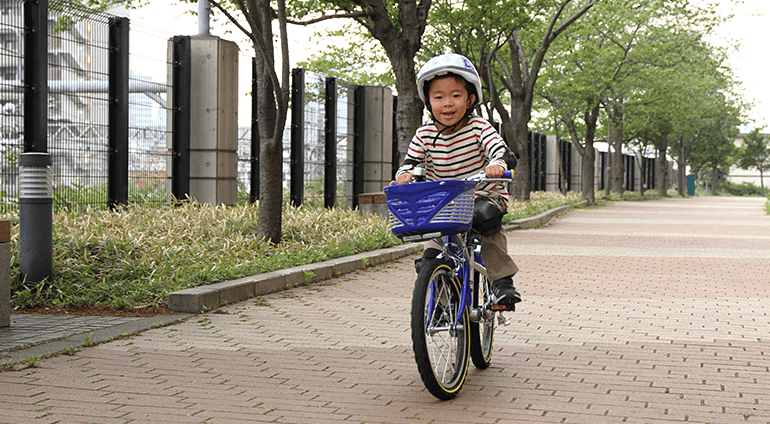 自転車 の 教え 方 子ども